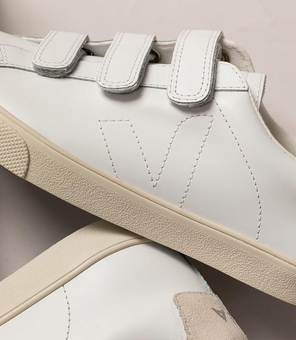 Veja 3-lock Leather Outlet Adults White | GAUEC15210