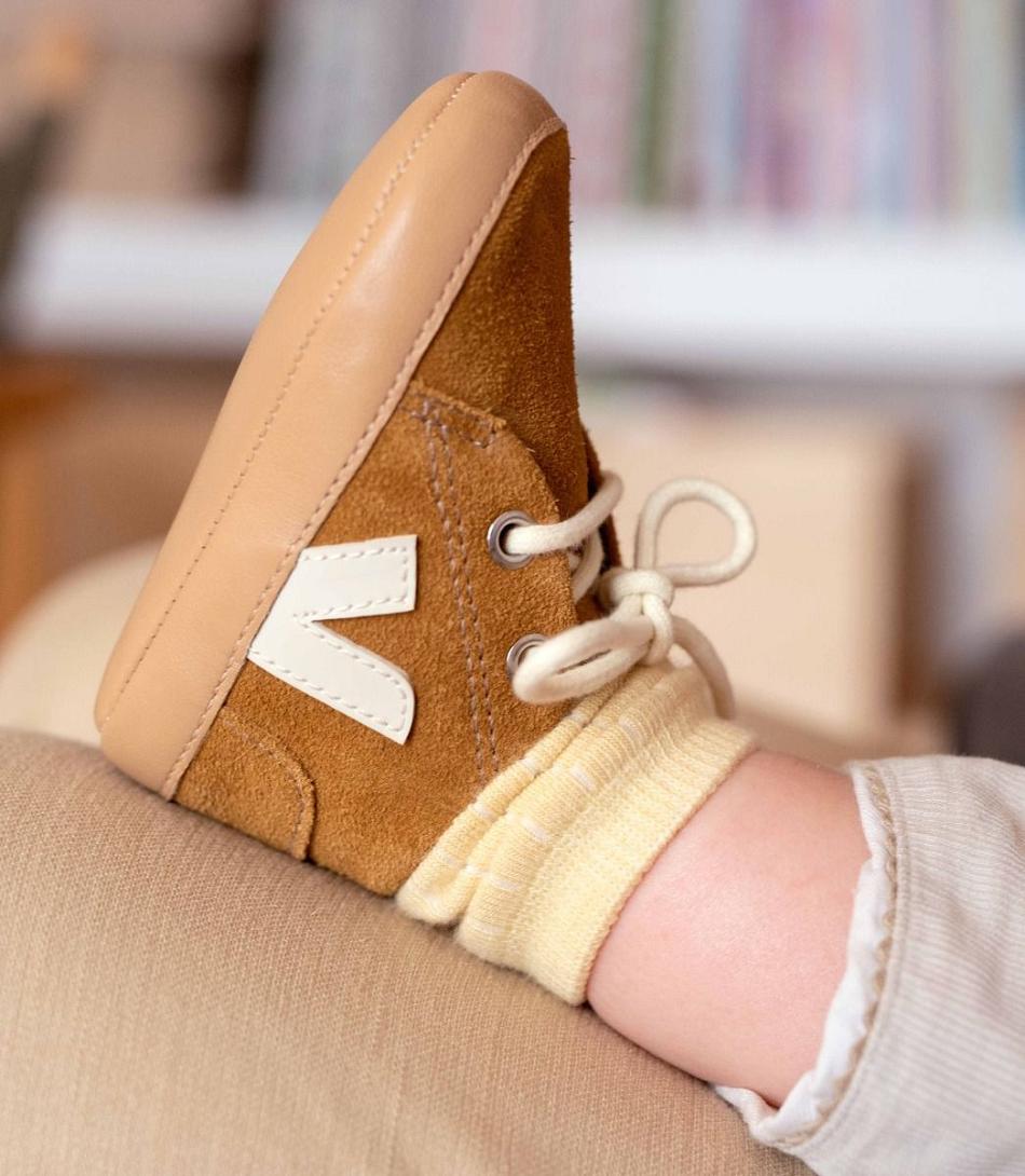 Veja Suede Camel Pierre Kids\' Baby Brown | AUEAH34555