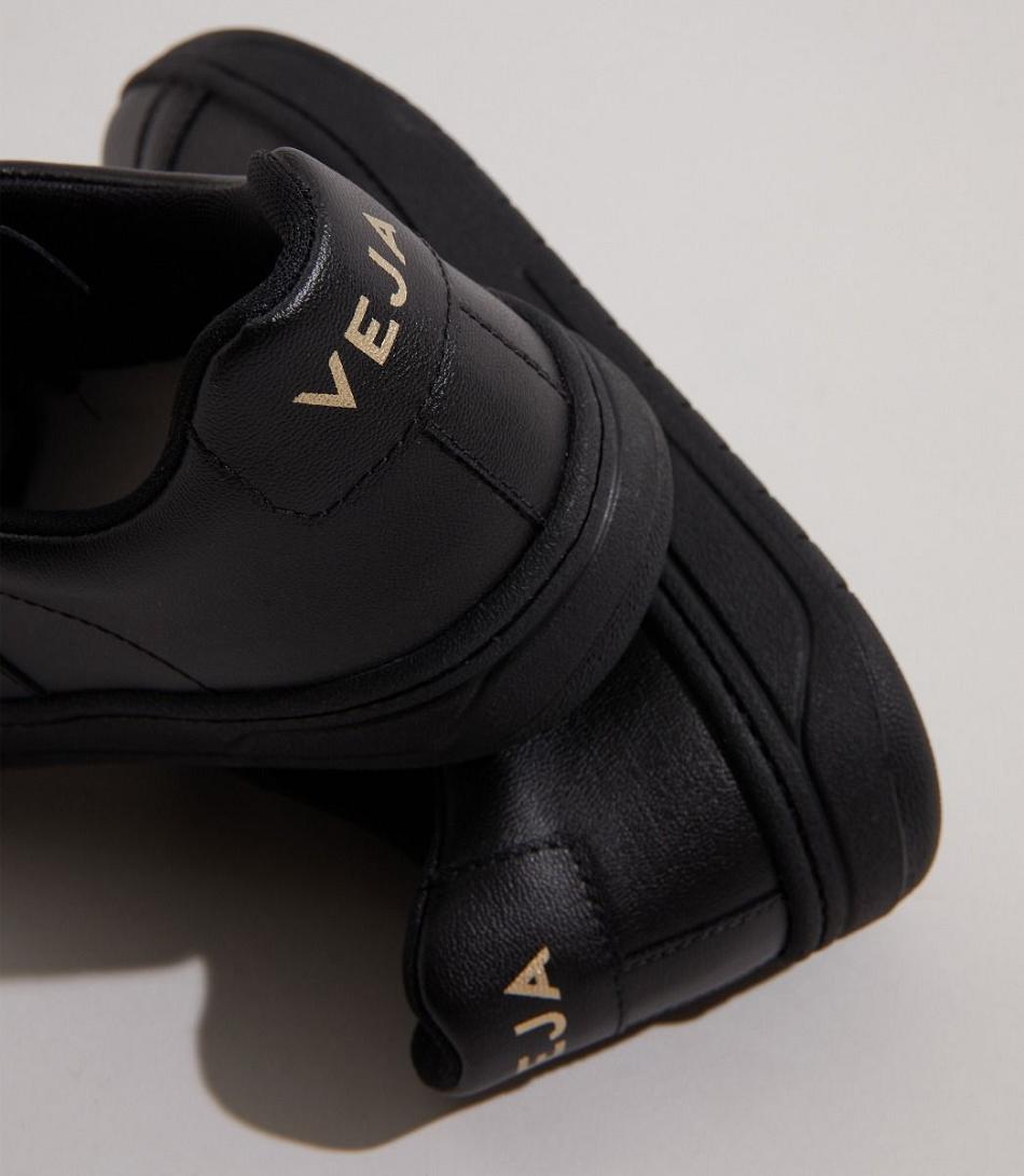 Veja Urca Cwl Full Vegan Adults Black | FAUHY13923